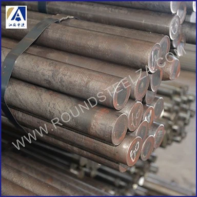 Gemiddelde koolstof blussen en gehard staal